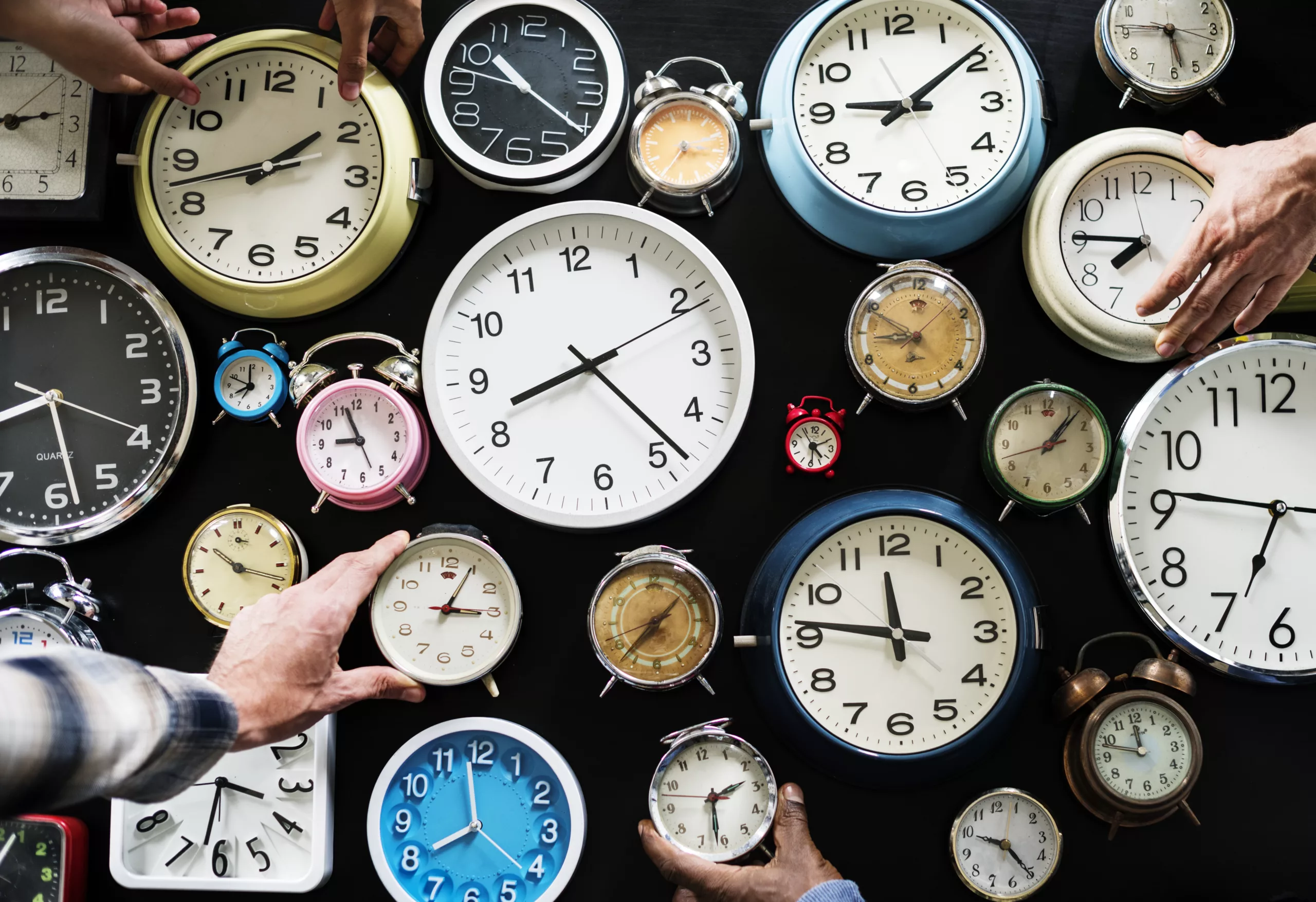 Beaucoup d'horloges